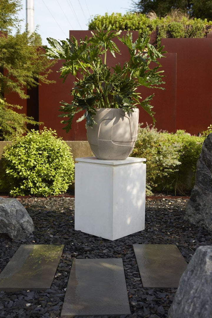 Avery Collection Pots and Planters