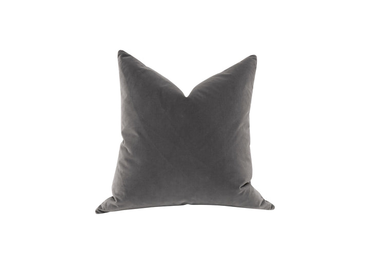 Nuru 22" Essential Pillow - Gray Set